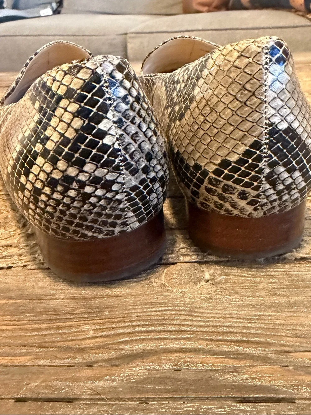 Women’s Marc Fisher Animal Print Flats -Sz 10